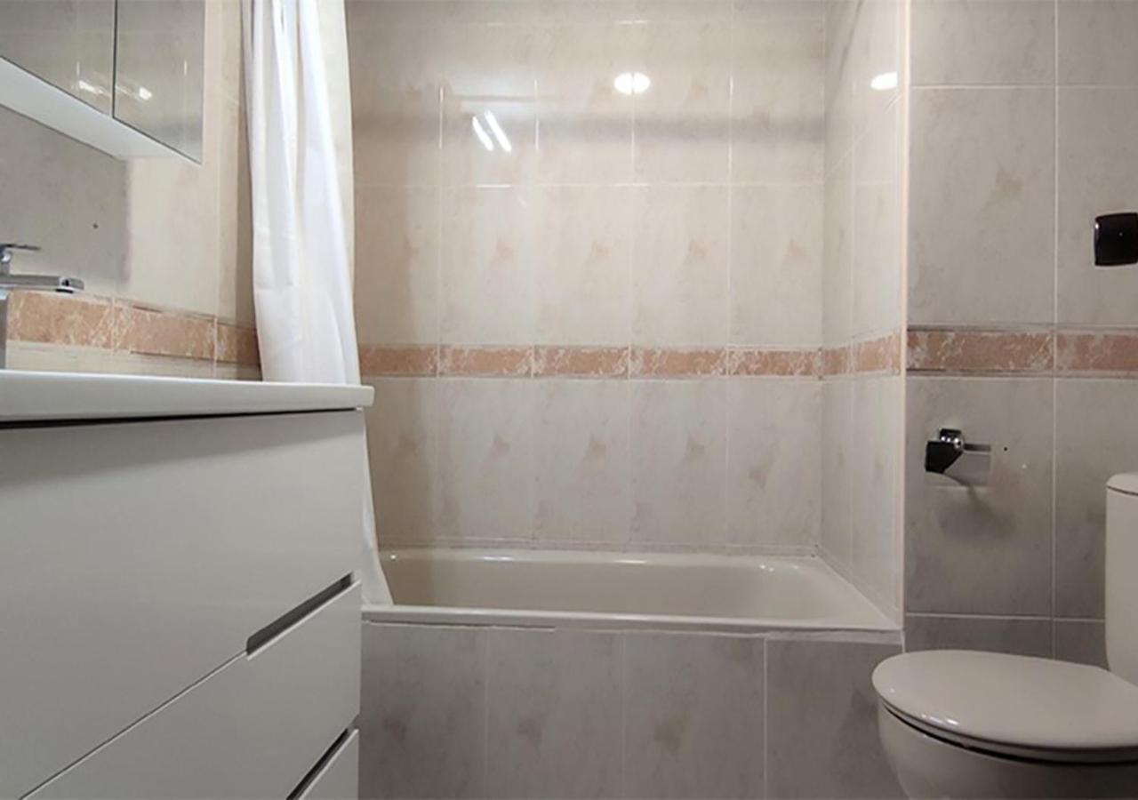 Piso Centro Ciudad Club Nautico Leilighet Torrevieja Eksteriør bilde